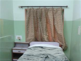 Radiant Ymca Tourist Hostel Varanasi Luaran gambar