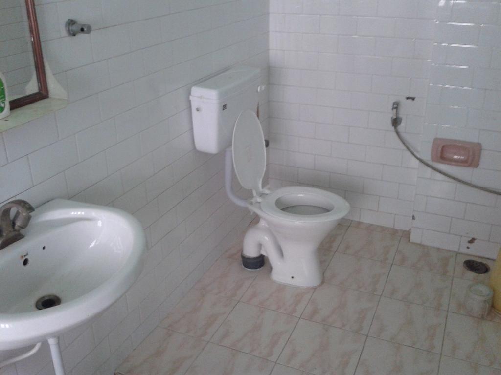 Radiant Ymca Tourist Hostel Varanasi Luaran gambar